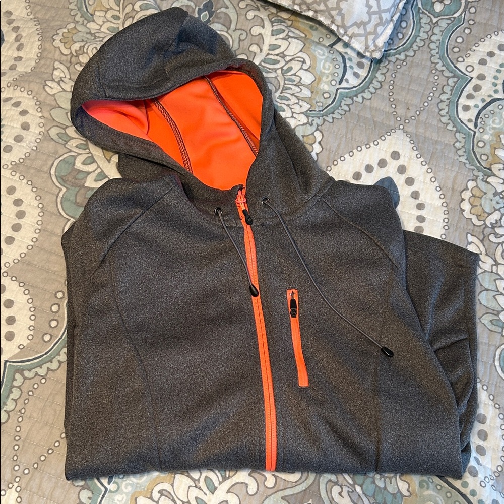 Mondetta Pink and Gray Hoodie